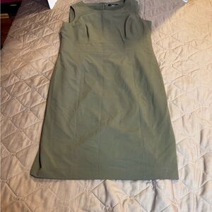 Nine West Womans Olive Green Sleeveless Career Sheath Dress Size 14 Work Travel